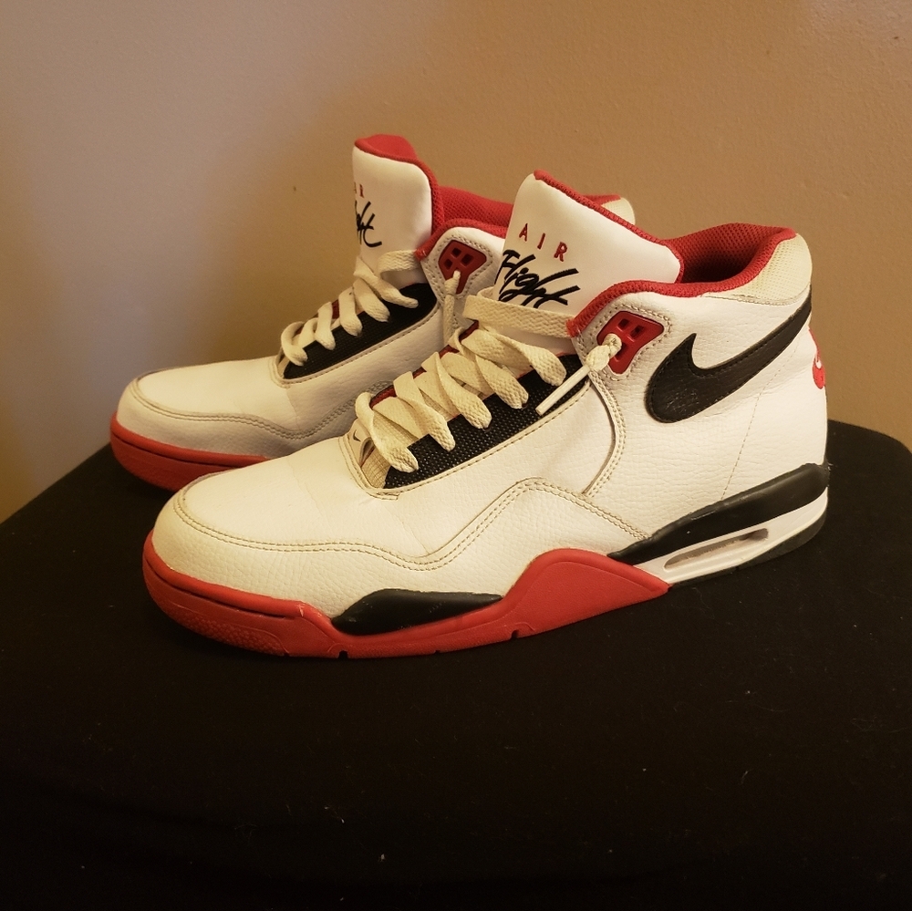Mens Nike Flights